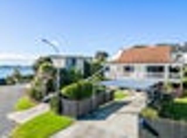 Coastal bliss – quick sale needed