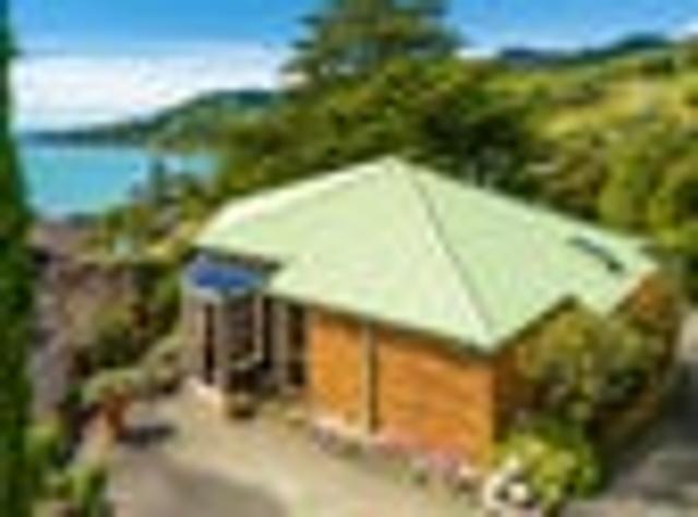 Coastal calm, elevated living