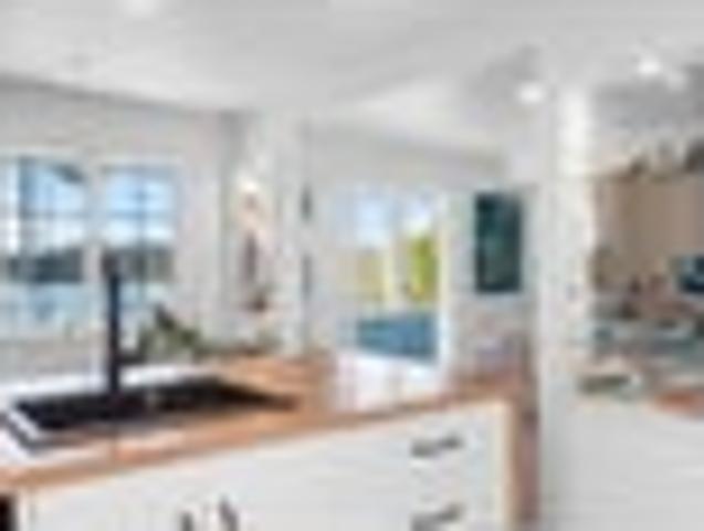Coastal calm with timeless charm