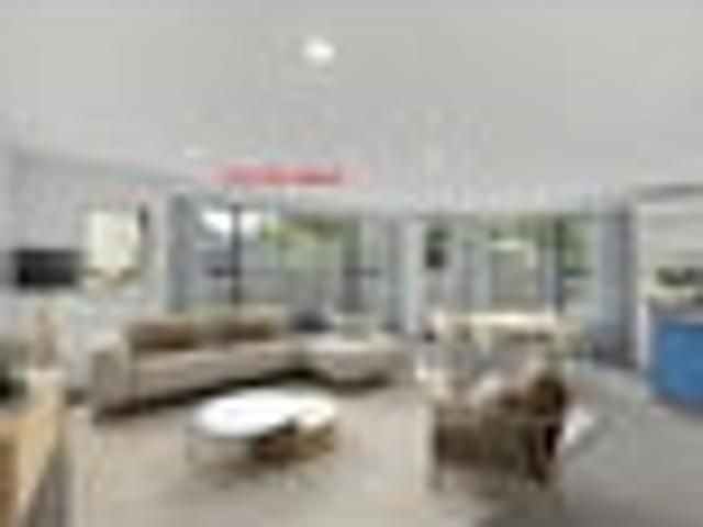 Coastal charm with privacy