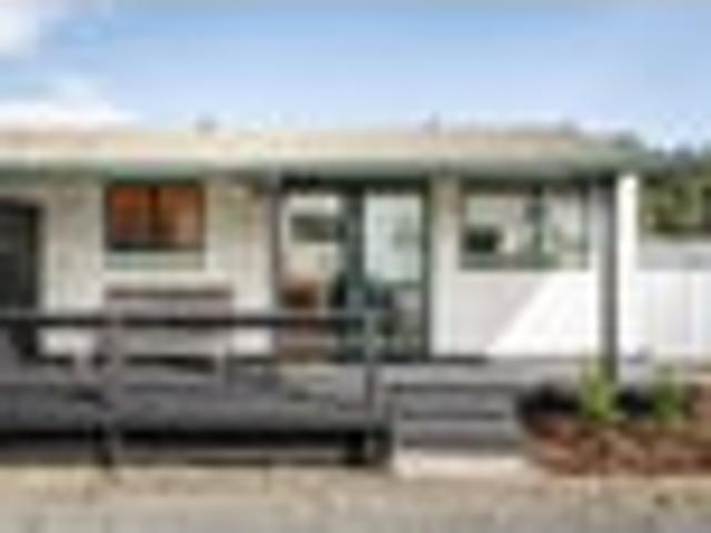 Coastal Comfort, Easy Living