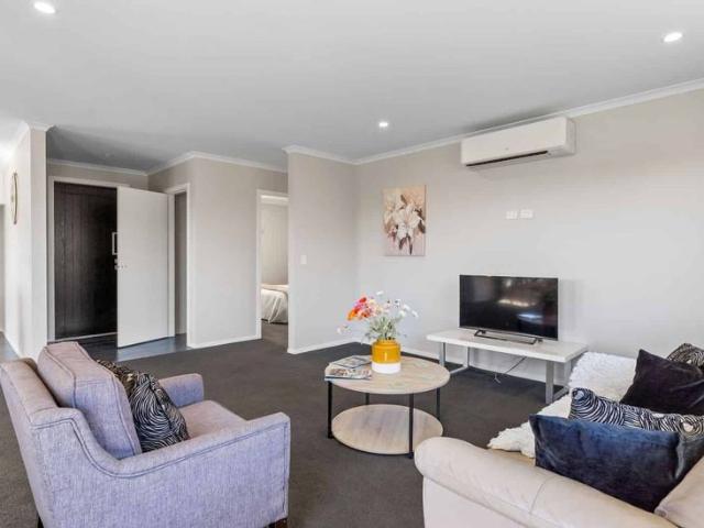 Coastal Comfort Just Minutes from Otaki Beach