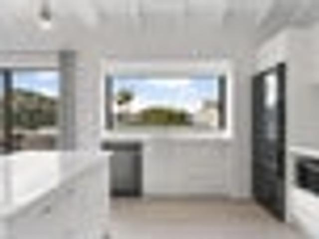 First Home Near Beach And Walkways