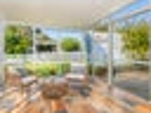 Coastal Comfort with Endless Potential