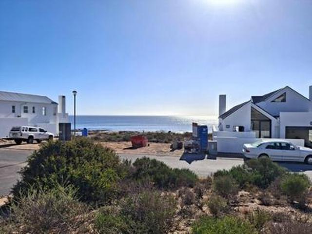 coastal corner stand with ocean view.