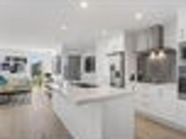 Coastal Ease in an Excellent Location