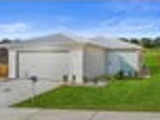Coastal Luxury Move in ready!