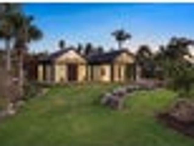 Coastal Living and Golf Lifestyle