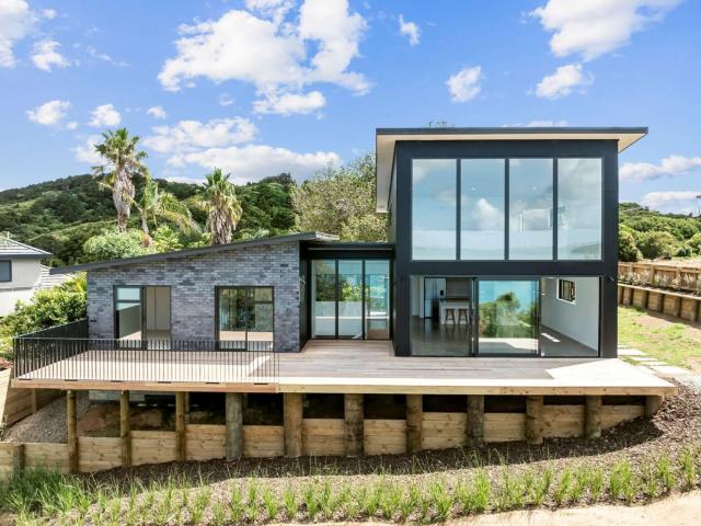 Coastal Living at It's Best with Stunning Views