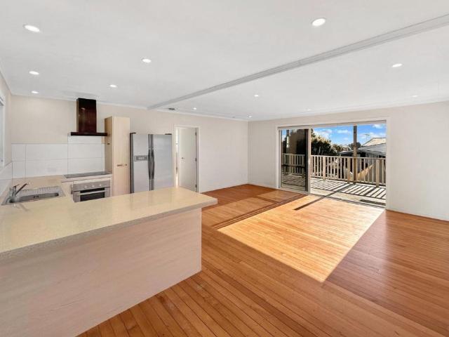 Coastal Living in the Heart of Manly