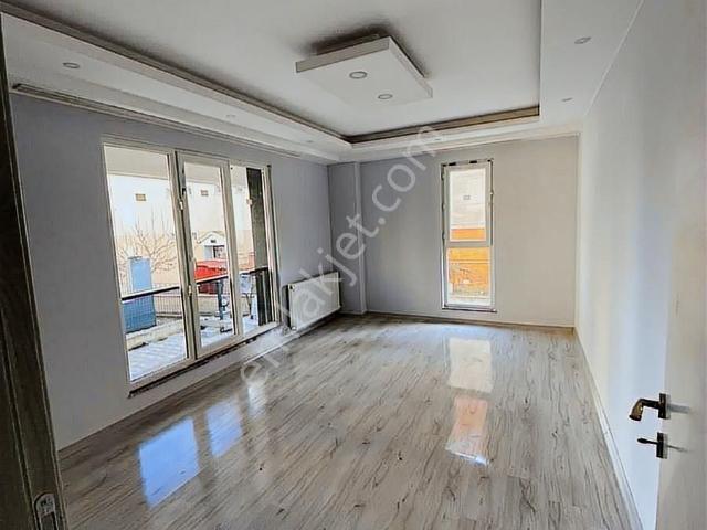 Cobançeşme Mh 2+1 90m2 Yüksek Giriş Daire