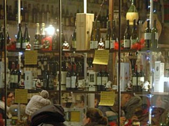 COCKTAIL BAR, APERICENA AVVIATISSIMO DA 30 ANNI VERA OCCASIONE PER GLI