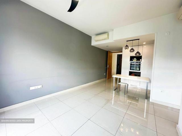 Coco Palms D18, Condominium