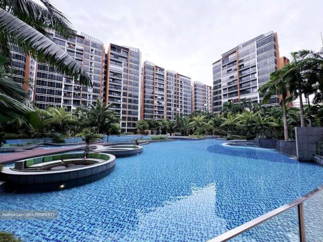 Coco Palms D18, Condominium