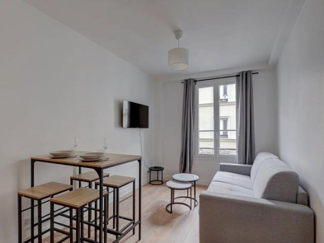 CODE CIVIL Élégant 2 pièces – Rue Léon Jost, Paris 17e