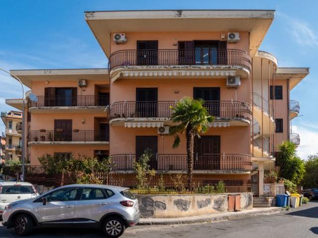 CODICE 6633 APPARTAMENTO 116 MQ CON POSTO AUTO E POSS. EXTRA GARAGE A BELPASSO