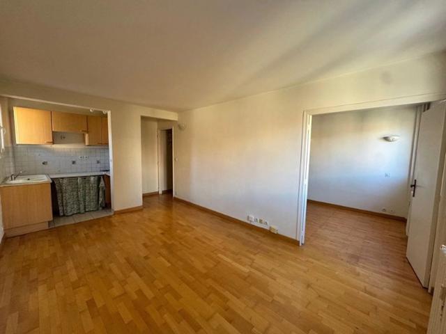 Coeur de ville, Appartement 2 pièces au calme dans immeuble ravaleé DPE C !