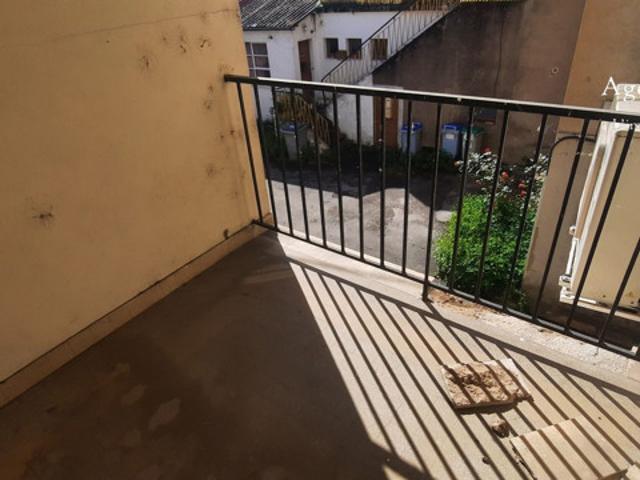 COEUR DE VILLE AVEC GARAGE