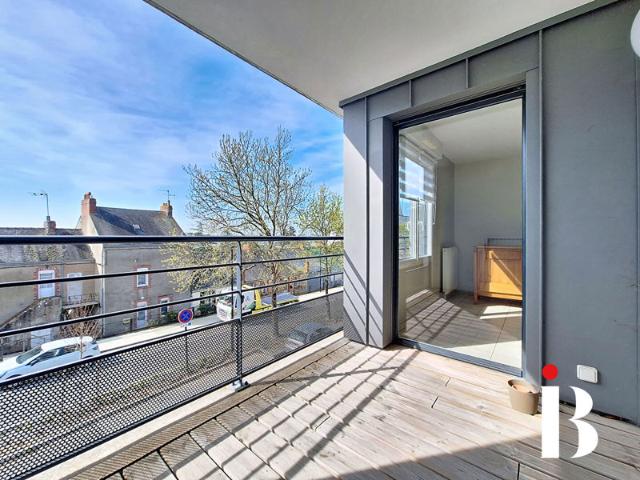COEUR DE BOURG Appartement Coueron 77m2