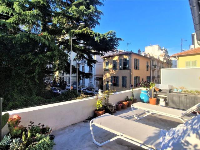 Coeur Liberation Appartement Villa 105m² Nice