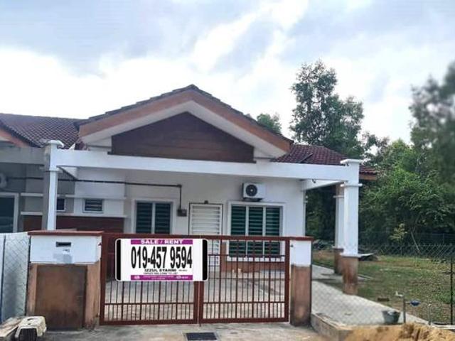 COERNER LOT SINGLE STOREY TERRACE Taman DMarina Tg Lumpur Kuantan