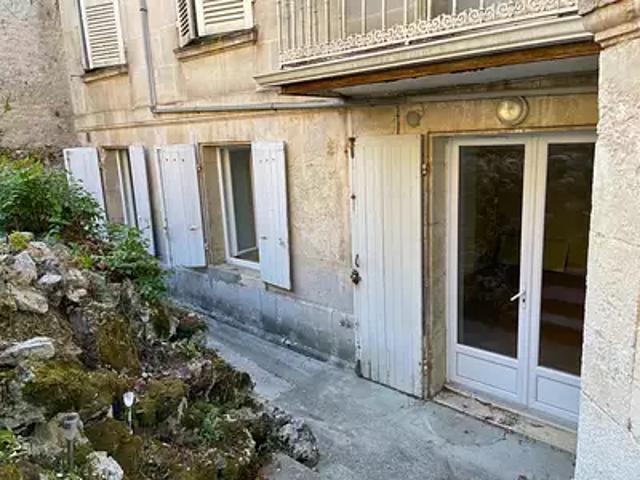 Cognac 16100 Achat / Vente appartement 2 pièces t2