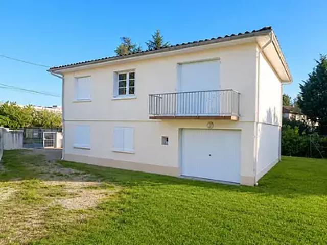 Cognac 16100 Achat / Vente maison 5 pièces t5 au dernier étage