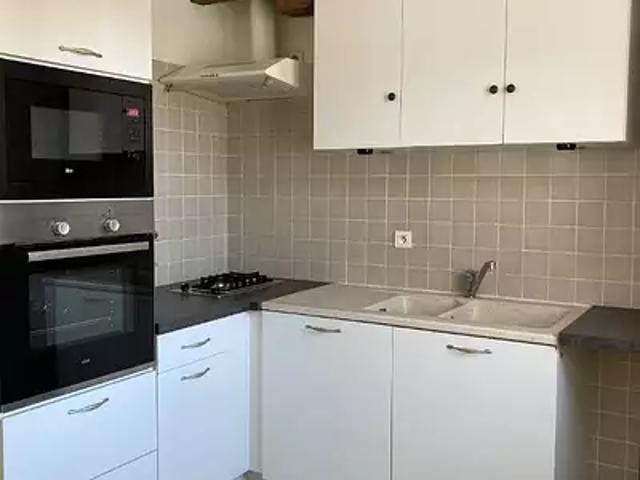 Cognac 16100 Location appartement 3 pièces t3