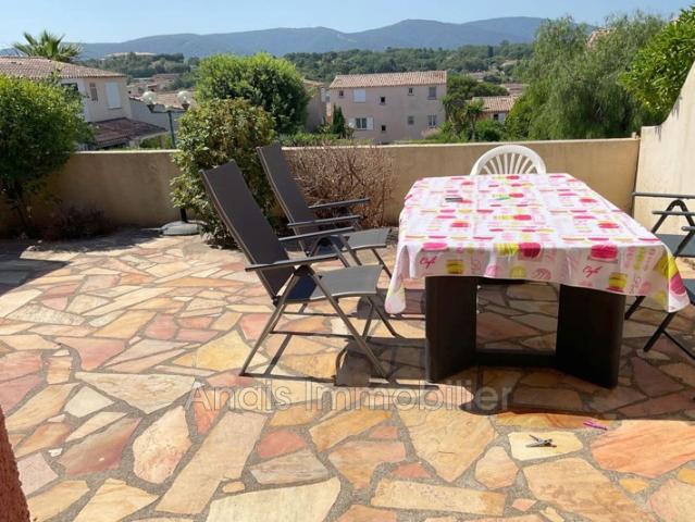 EN EXCLUSIVITE Cogolin, Mazet de 60 m² 3 chambres terrasse