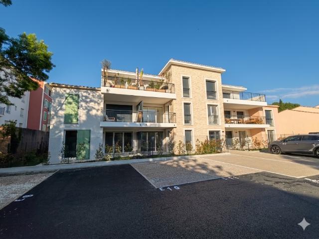 Cogolin Location Appartement 83