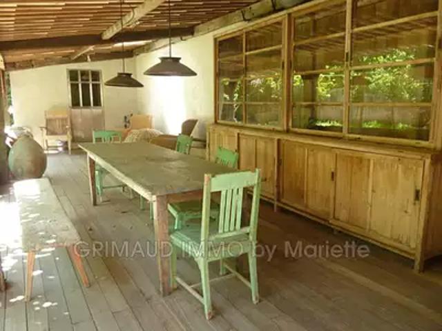 Cogolin 83310 Achat / Vente maison 9 pièces t9