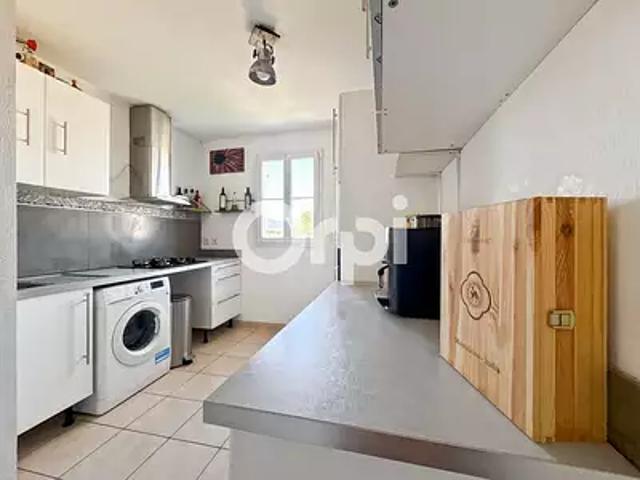 Cogolin 83310 Achat / Vente appartement 3 pièces t3 terrasse balcon