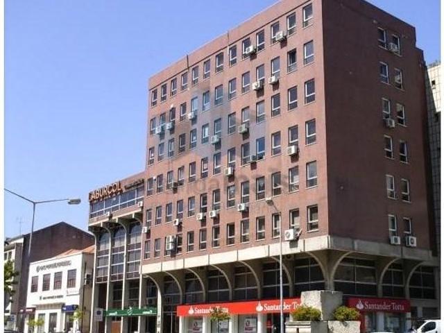 Coimbra Coimbra 3000 182 102269971