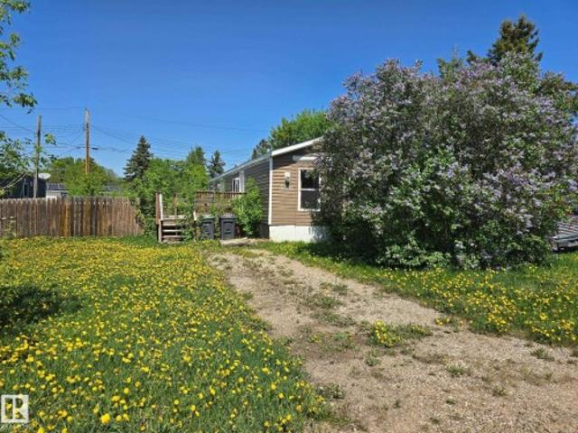 5204 53 Avenue, Cold Lake, AB, T9M 1W9 house for sale | Listing ID E4490 | Royal LePage