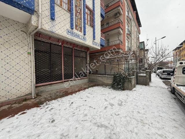 Coldwell Banker Safir'den Koyunoğlu'nda 35 M² Satılık Dükkan