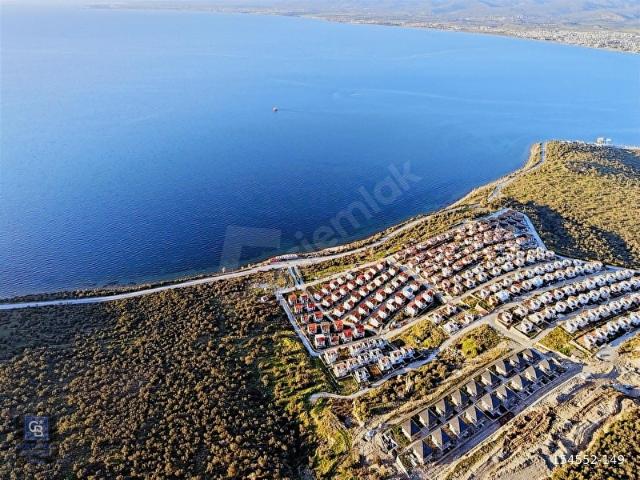 Coldwell Banker Route'dan Satılık Denize Sıfır Emsalsiz Arsa