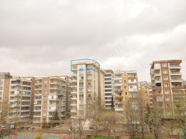Coldwell Banker'dan Alibabada Kulanışlı Bakımlı Geniş 4+2