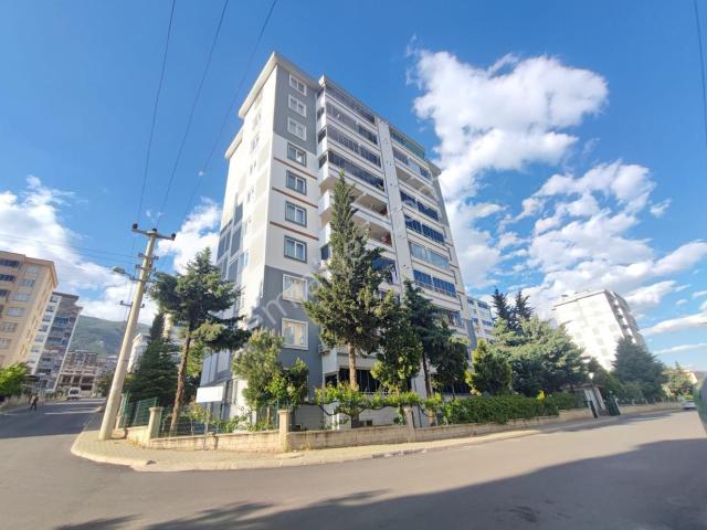 Coldwell Banker'den Hürriyet Mahallesinde Geniş Satılık 4+1