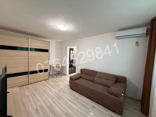 Colentina, Teiul Doamnei, 3 min. rond Doamna Ghica, Str. Ripiceni 4