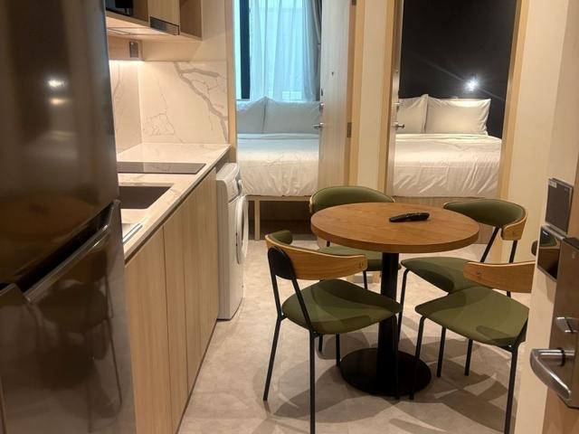 Coliwoo Midtown D7, Apartment