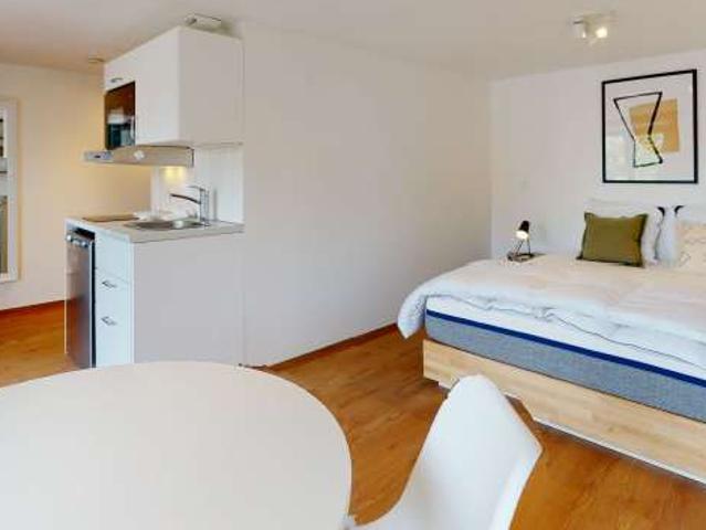 Coliving à Chatou: Appartement de 295 m²