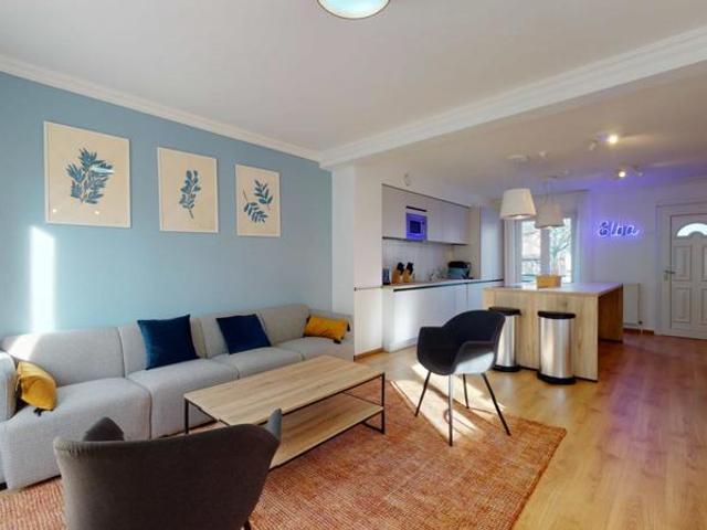 Coliving à Suresnes: Appartement de 250m2