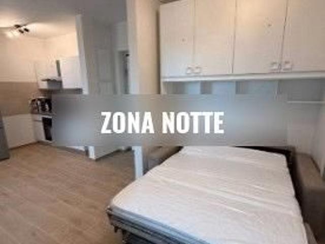 Collatina monolocale arredato con terrazzo privato