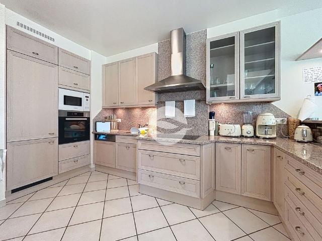 Apartment with 5 rooms for rent in Versoix Ref B 4381