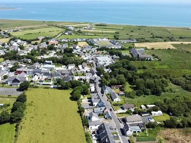 College Street, Castlegregory, Kerry Gary O’Driscoll & Co. Ltd 4605 MyHome. Ie Residential