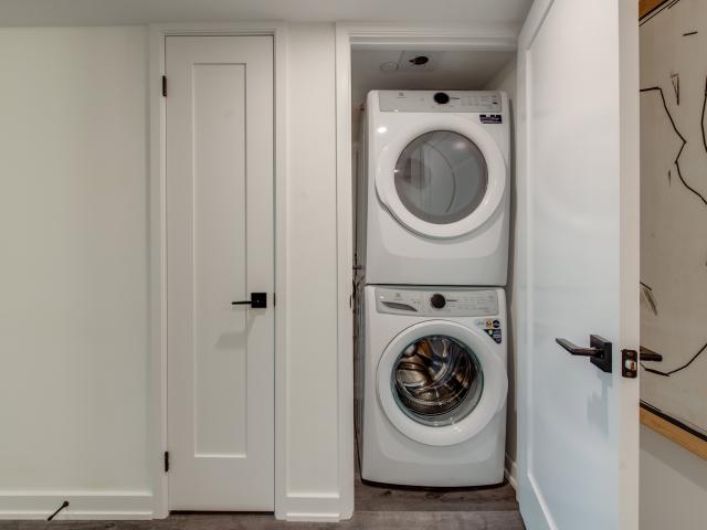 College West Isabel II Apartment for Rent