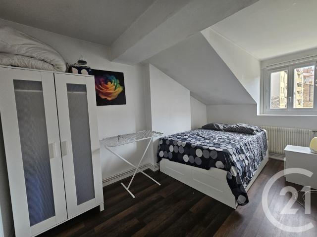 COLLINES DES PERES Profitez d'un beaux T2 de 37m² Très lumineux et.