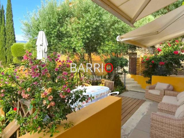 COLLIOURE – Appartement de standing avec terrasses, jardin pri