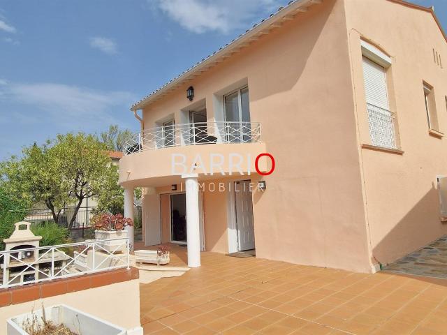 COLLIOURE Maison bourgeoise 4 faces avec appartement indépen. 160m² Collioure