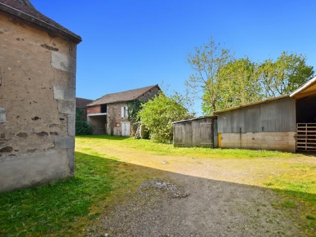 Collonge la Madeleine Vente Ferme 71